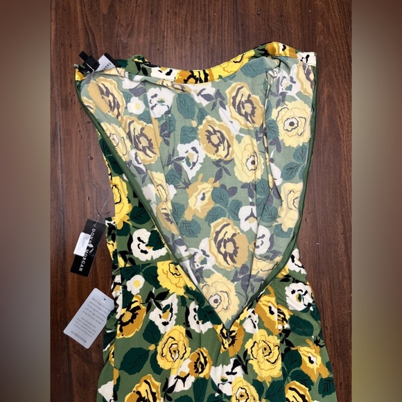 Donna Morgan Garden Floral Midi Dress Size 2 Wrap Front Asymmetrical Hem Spring - Picture 8 of 16